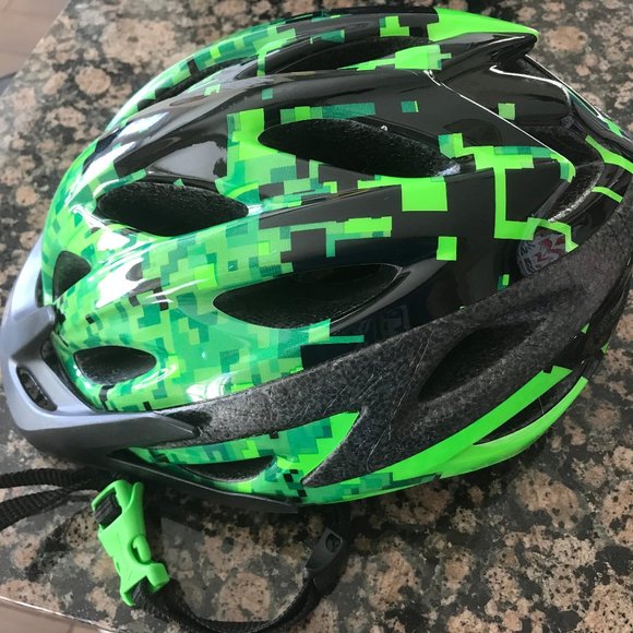 minecraft bike helmet